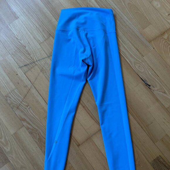 Lululemon Wunder Train High-Rise Tight 28" - Picture 4 of 6